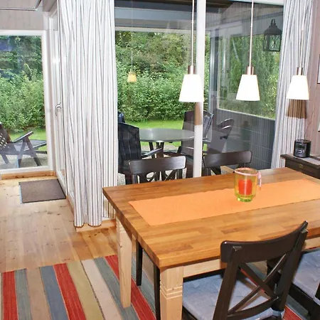 Blockhaus Mit Parkplatz Vor Der Ha Damp